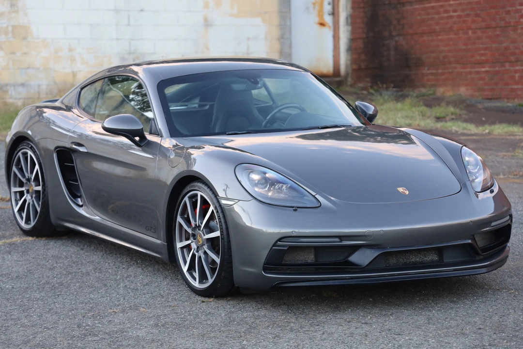 2018 Porsche 718 Cayman GTS - Image 11 of 31