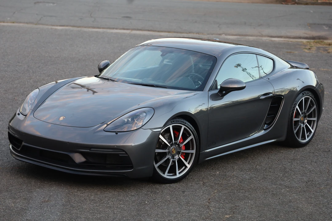 2018 Porsche 718 Cayman GTS - Image 16 of 31
