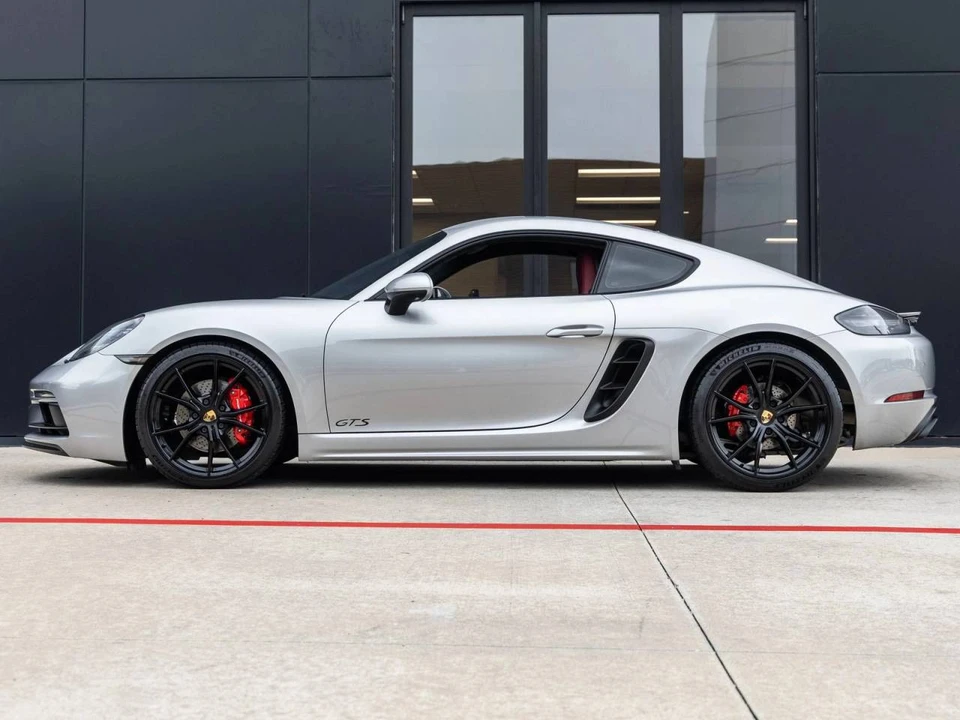 2018 Porsche 718 Cayman GTS - Image 2 of 5