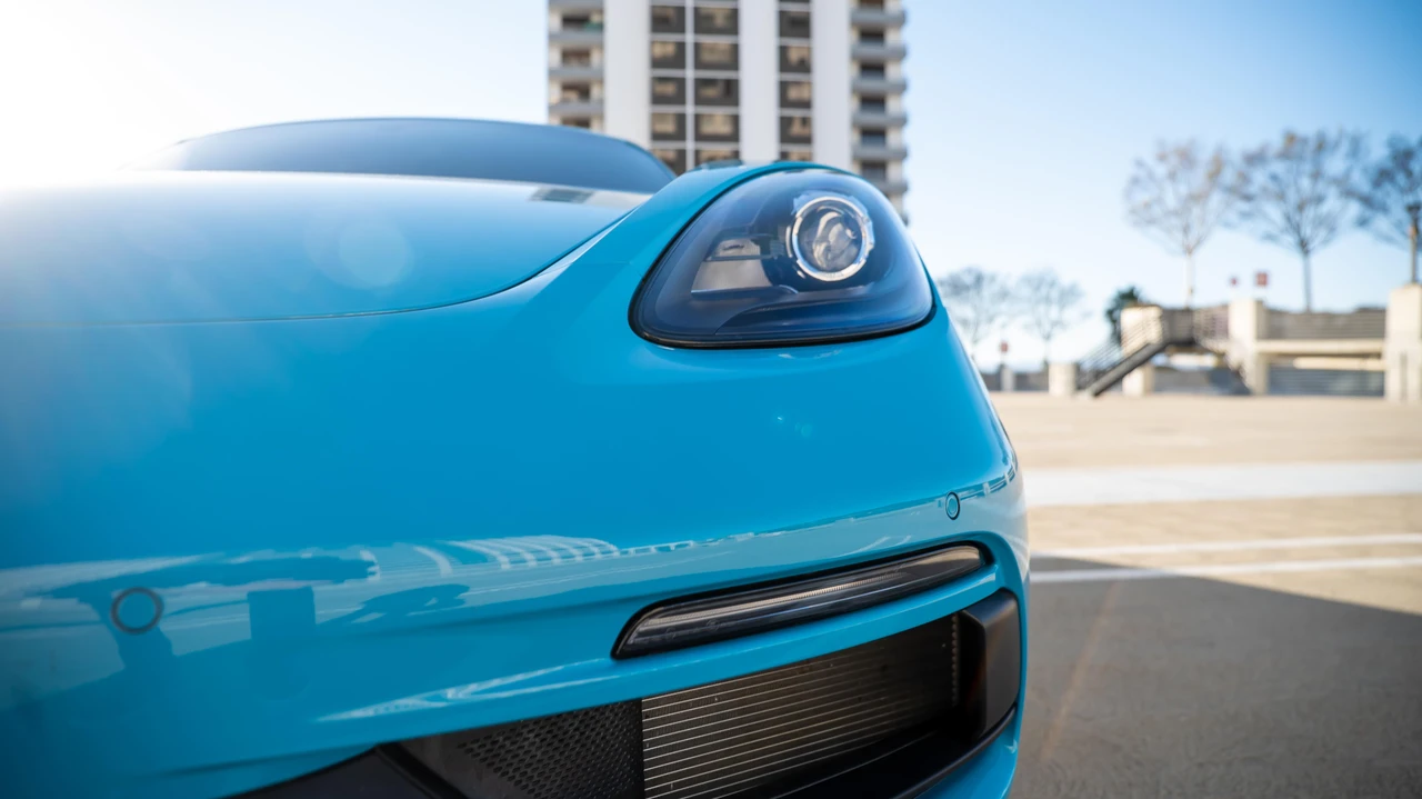 2018 Porsche 718 Cayman GTS - Image 29 of 31