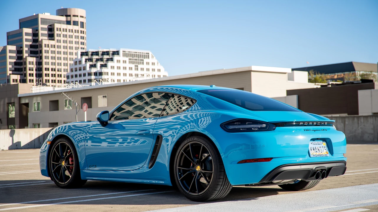 2018 Porsche 718 Cayman GTS - Image 12 of 31