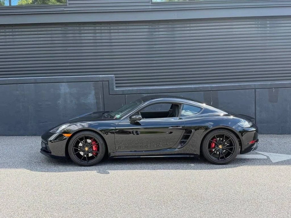 2018 Porsche 718 Cayman GTS - Image 2 of 5