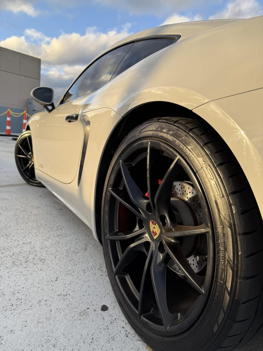 2018 Porsche 718 Cayman GTS - Image 30 of 31