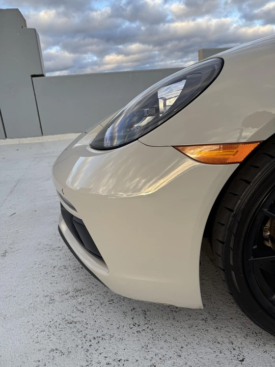 2018 Porsche 718 Cayman GTS - Image 26 of 31