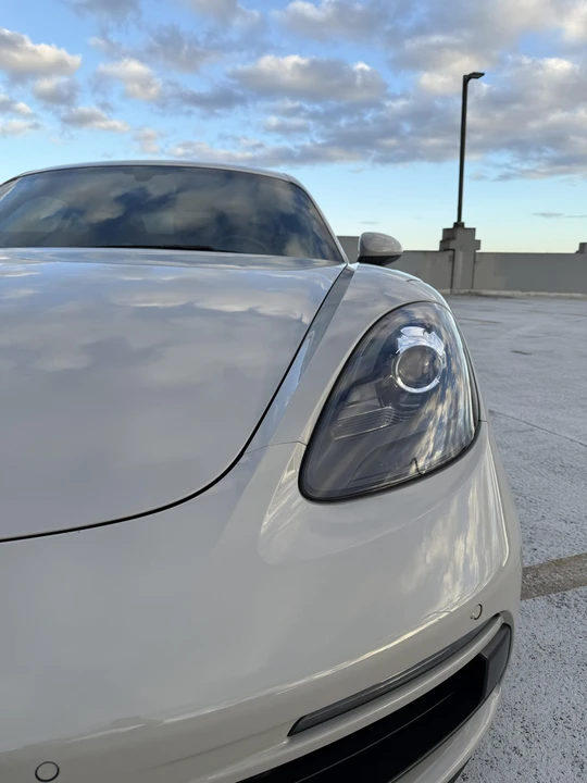 2018 Porsche 718 Cayman GTS - Image 24 of 31