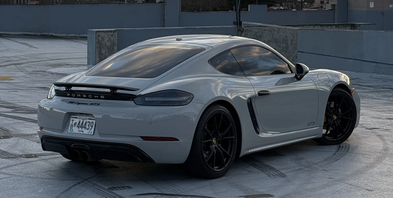 2018 Porsche 718 Cayman GTS - Image 13 of 31