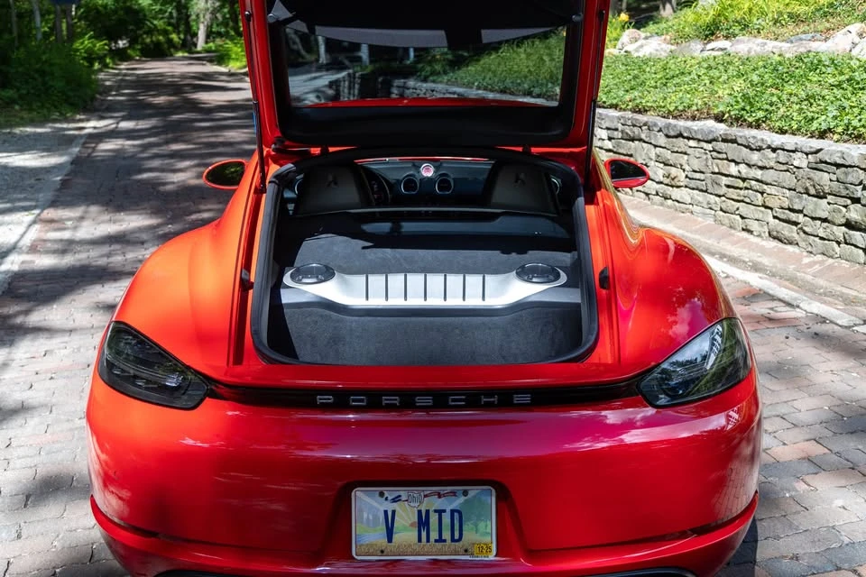 2018 Porsche 718 Cayman GTS - Image 8 of 14