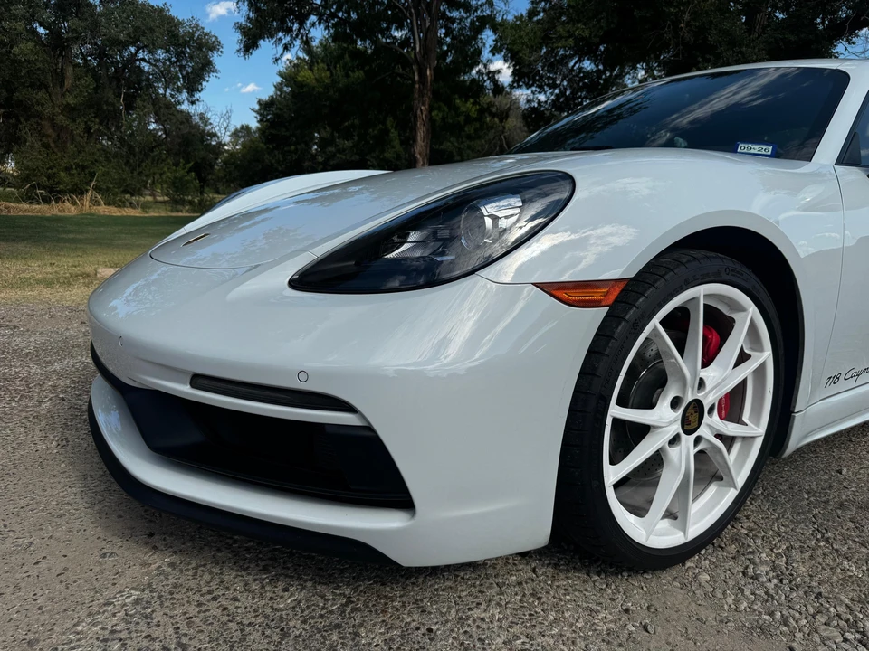 2018 Porsche 718 Cayman GTS - Image 28 of 31