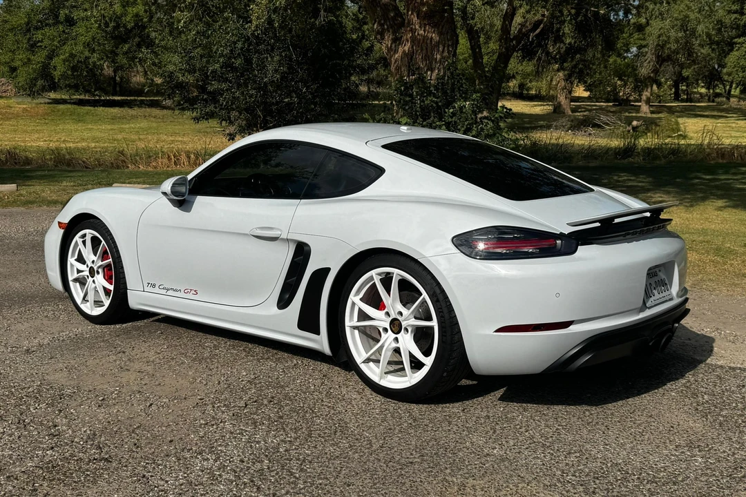 2018 Porsche 718 Cayman GTS - Image 13 of 31