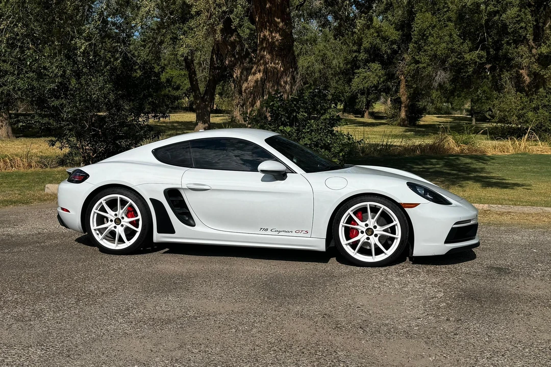 2018 Porsche 718 Cayman GTS - Image 20 of 31