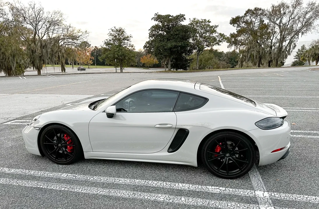 2018 Porsche 718 Cayman GTS - Image 6 of 6