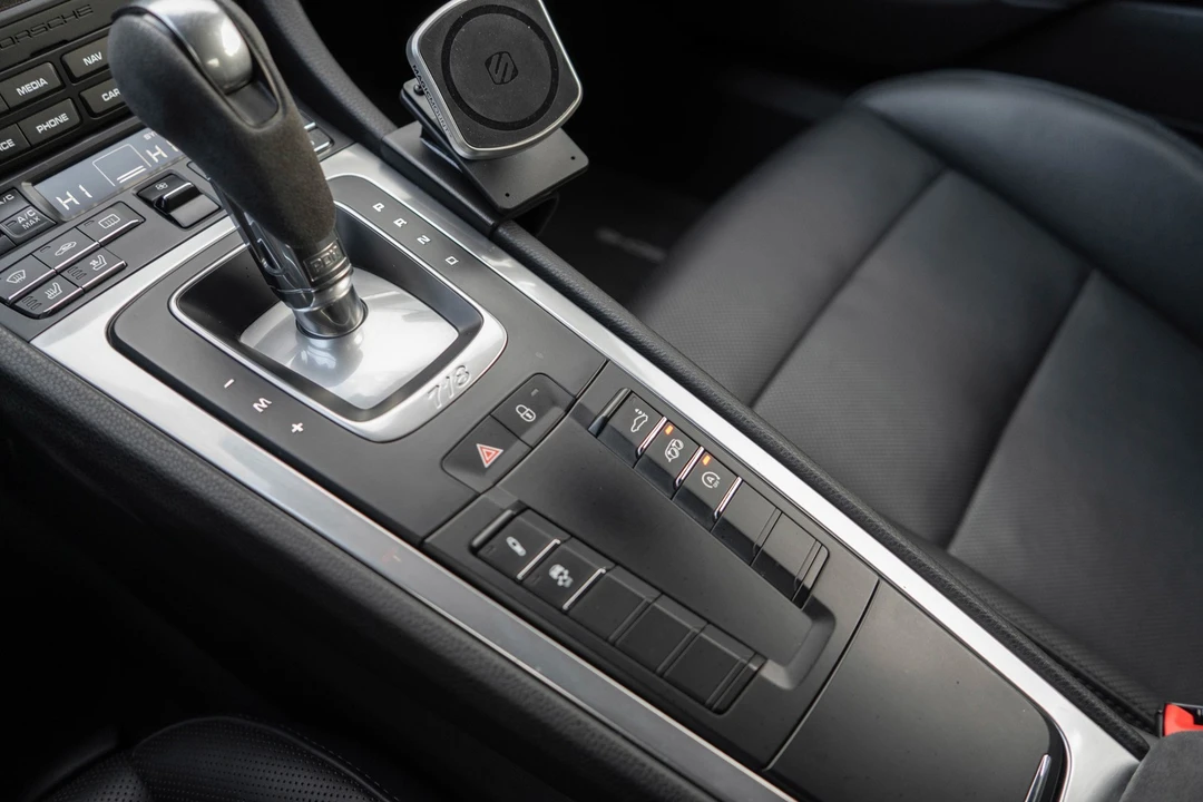 2018 Porsche 718 Cayman GTS - Image 22 of 31