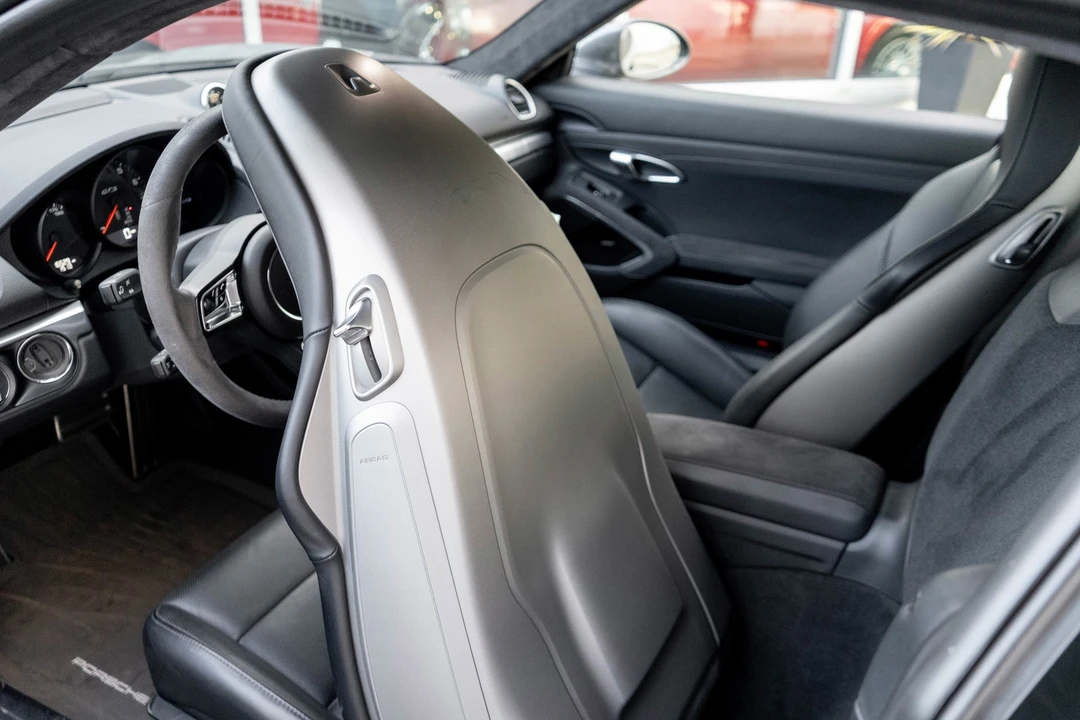 2018 Porsche 718 Cayman GTS - Image 25 of 31
