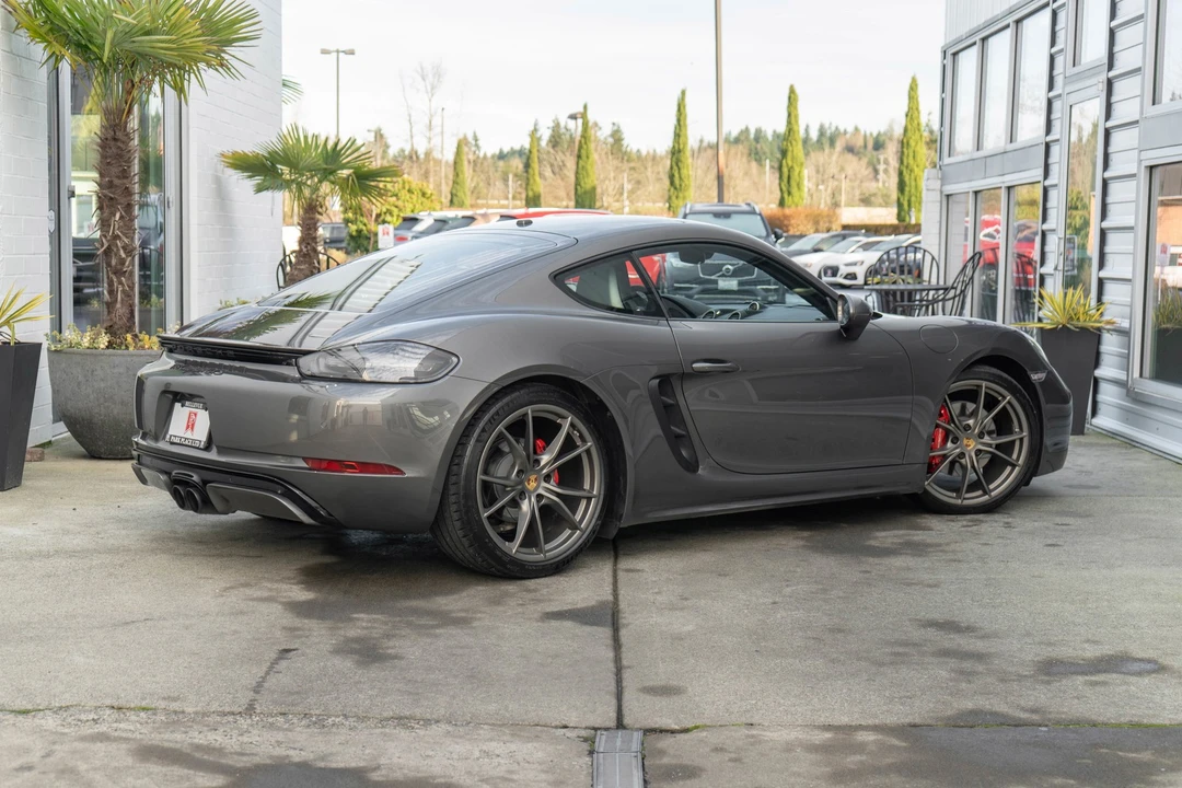 2018 Porsche 718 Cayman GTS - Image 6 of 31