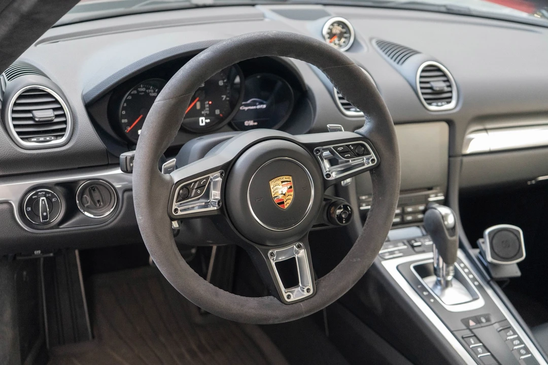 2018 Porsche 718 Cayman GTS - Image 11 of 21