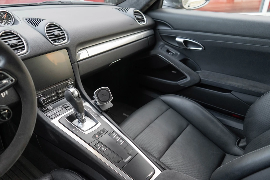 2018 Porsche 718 Cayman GTS - Image 15 of 31