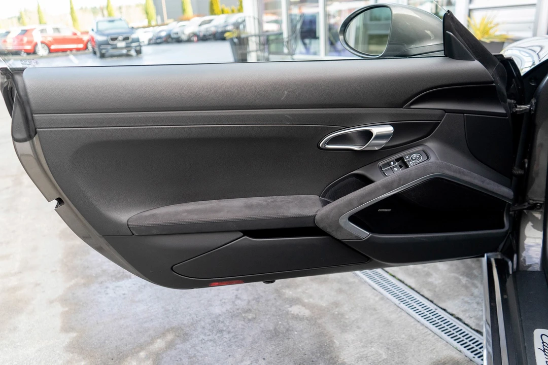2018 Porsche 718 Cayman GTS - Image 9 of 21