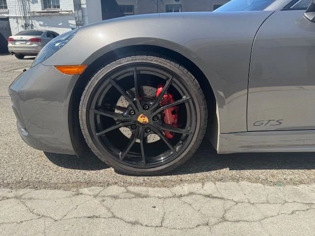 2018 Porsche 718 Cayman GTS - Image 14 of 21