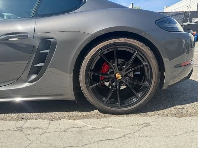 2018 Porsche 718 Cayman GTS - Image 12 of 21