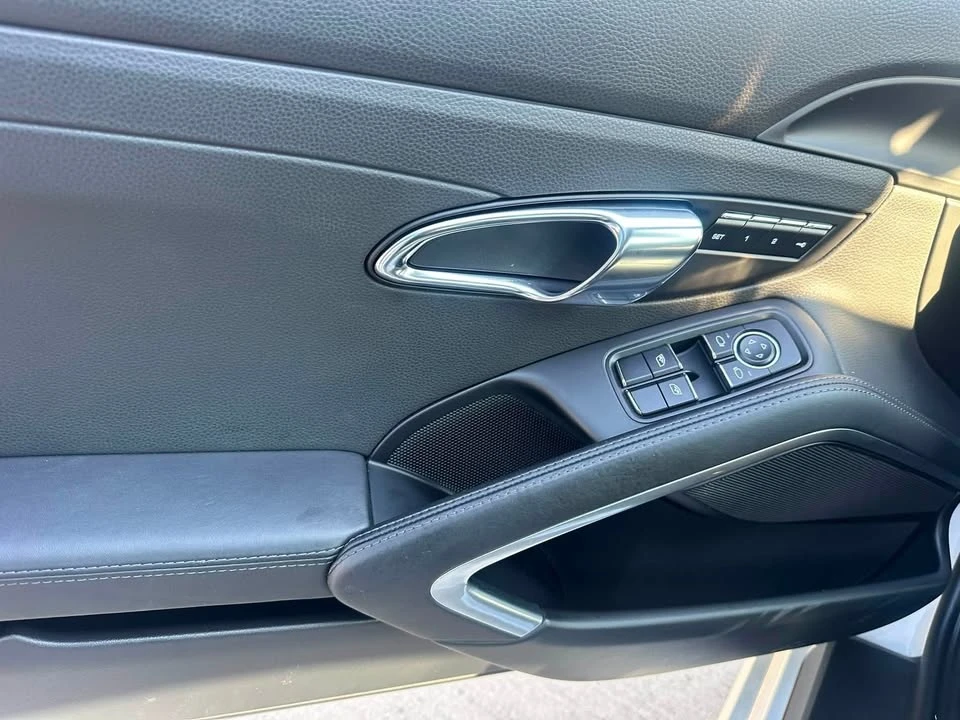 2018 Porsche 718 Cayman - Image 4 of 9