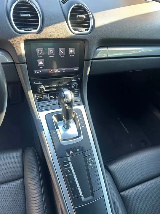 2018 Porsche 718 Cayman - Image 7 of 9