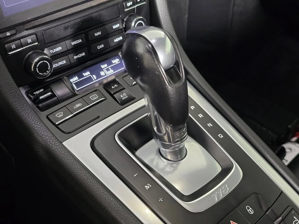 2018 Porsche 718 Cayman - Image 17 of 20