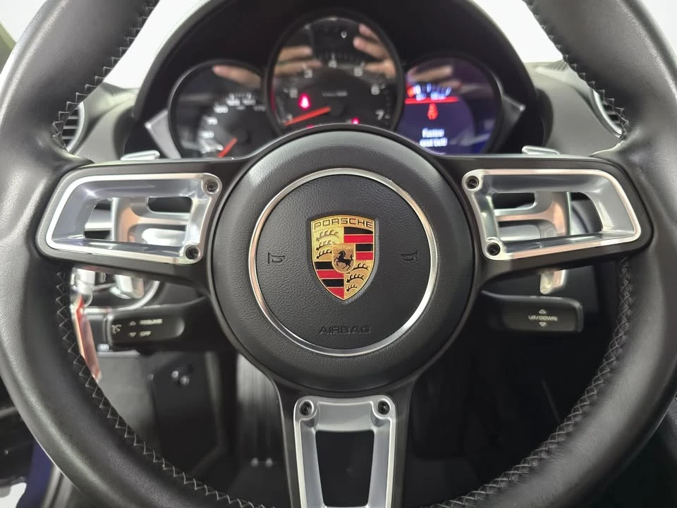 2018 Porsche 718 Cayman - Image 9 of 20