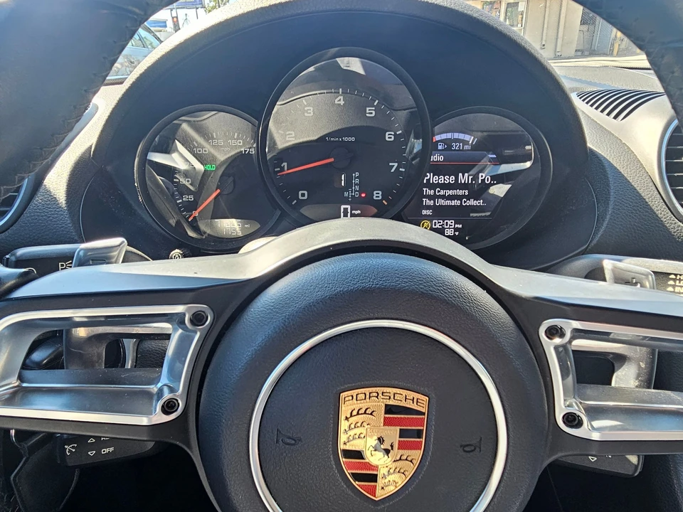 2018 Porsche 718 Cayman - Image 28 of 31