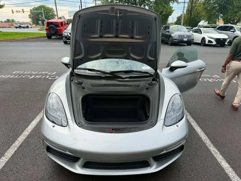 2018 Porsche 718 Cayman - Image 5 of 8