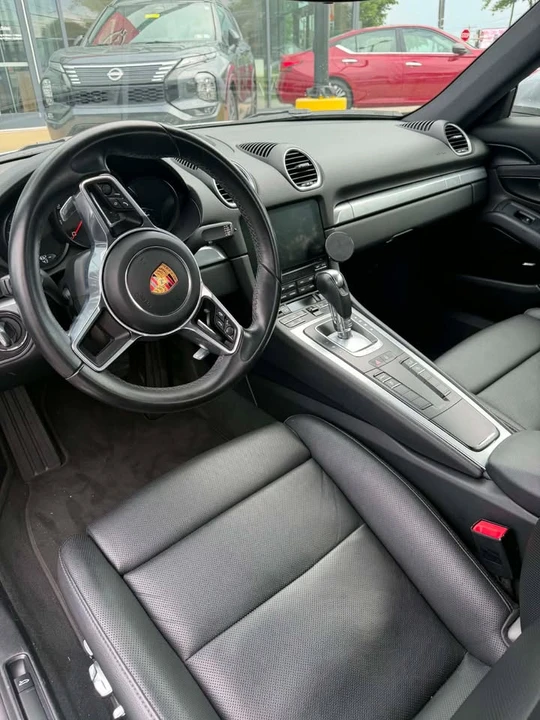 2018 Porsche 718 Cayman - Image 8 of 8