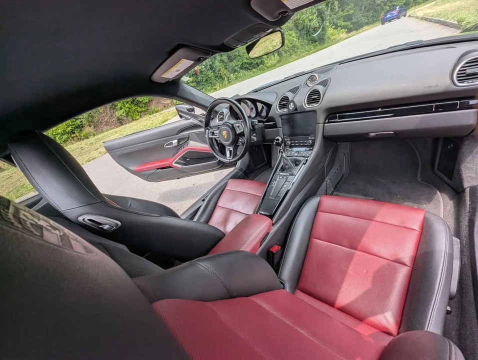 2018 Porsche 718 Cayman S - Image 13 of 20