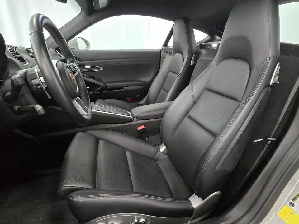 2018 Porsche 718 Cayman S - Image 5 of 9