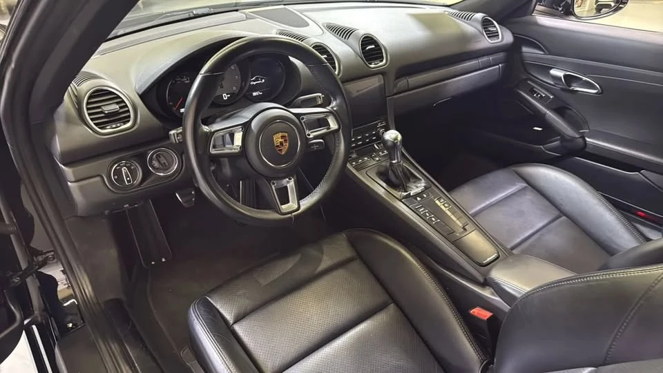 2018 Porsche 718 Cayman S - Image 12 of 20