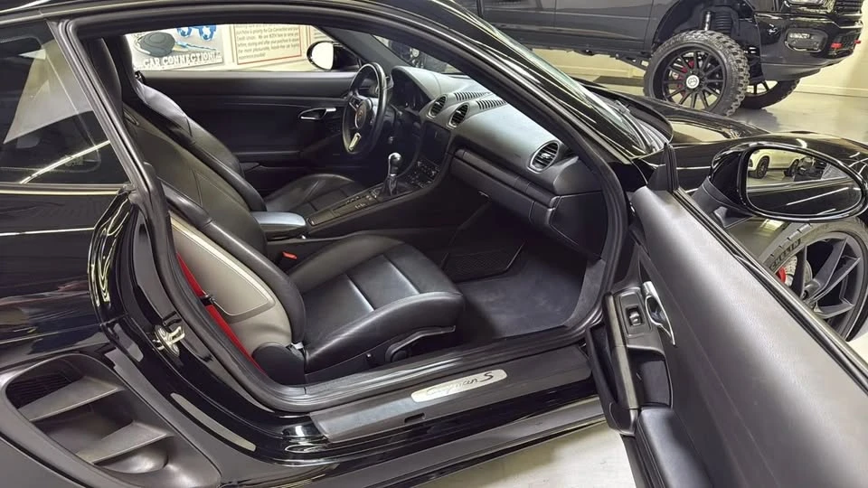 2018 Porsche 718 Cayman S - Image 14 of 20