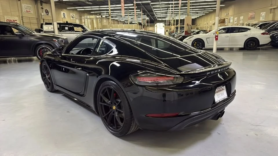 2018 Porsche 718 Cayman S - Image 8 of 20