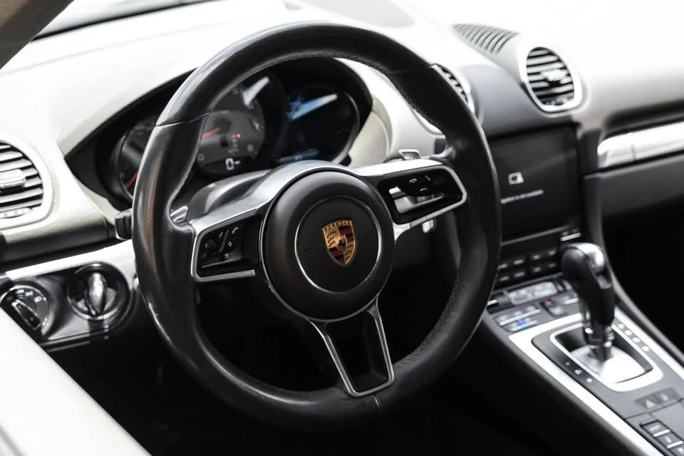 2018 Porsche 718 Cayman S - Image 13 of 20