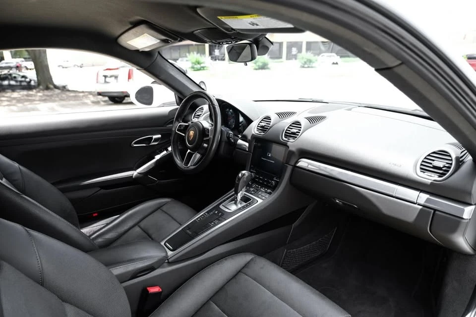 2018 Porsche 718 Cayman S - Image 11 of 20