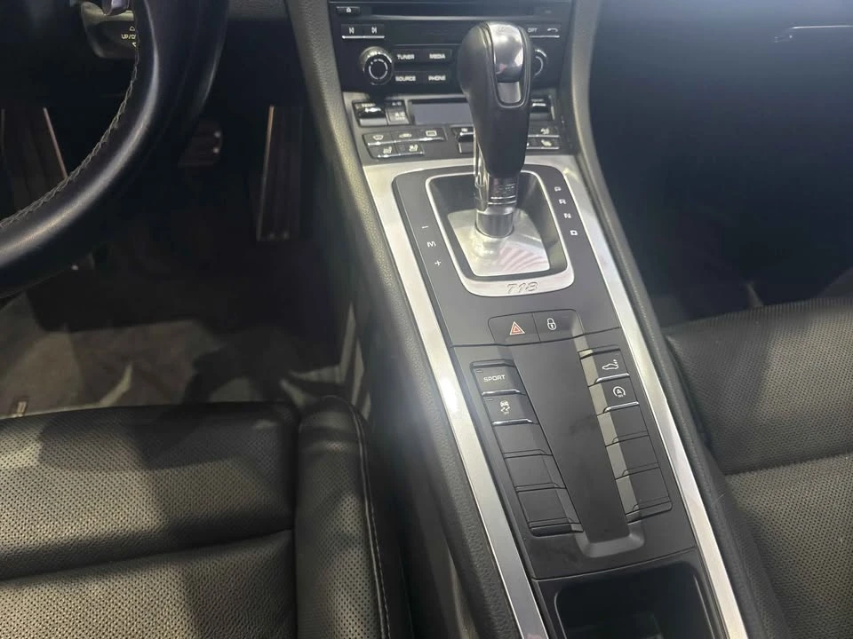 2018 Porsche 718 Cayman S - Image 9 of 14