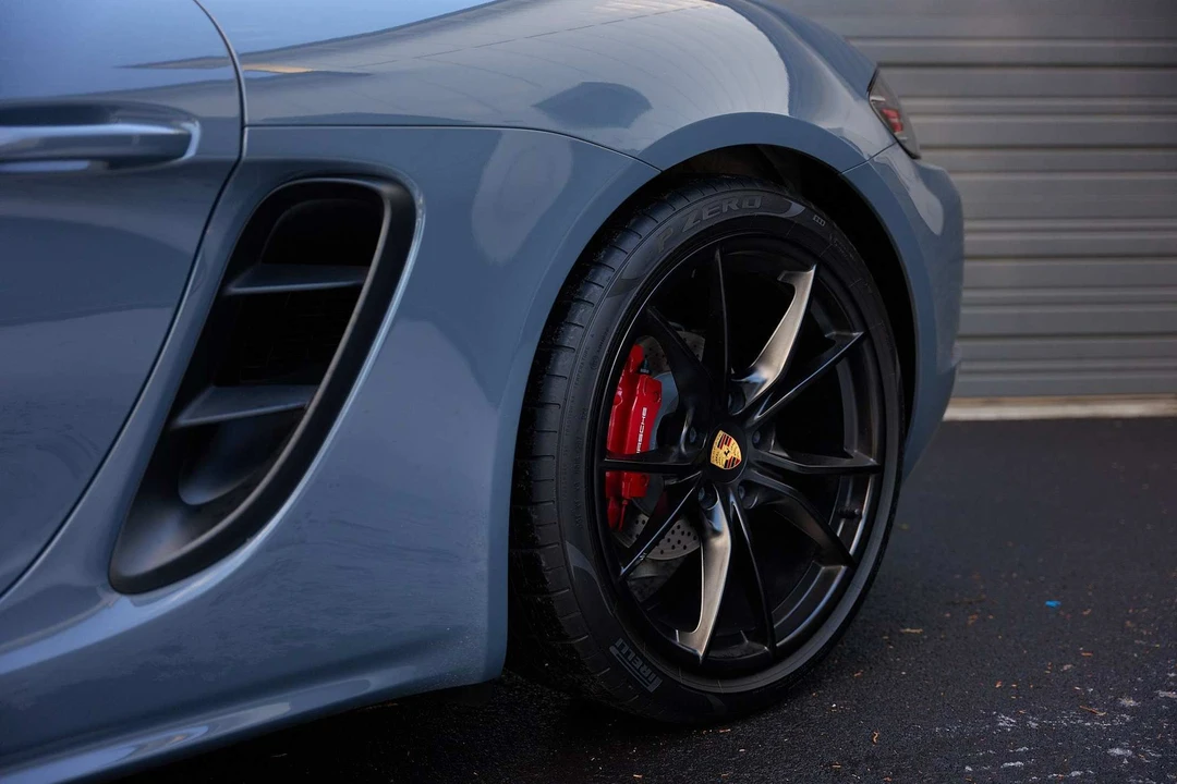 2018 Porsche 718 Cayman S - Image 17 of 31