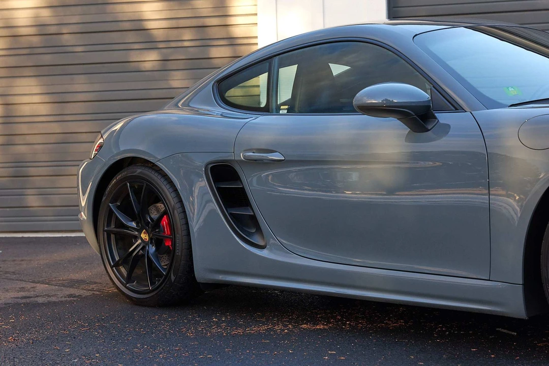 2018 Porsche 718 Cayman S - Image 7 of 31