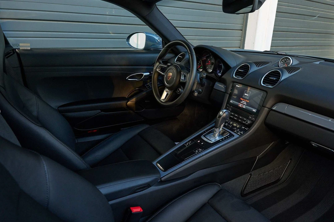 2018 Porsche 718 Cayman S - Image 24 of 31