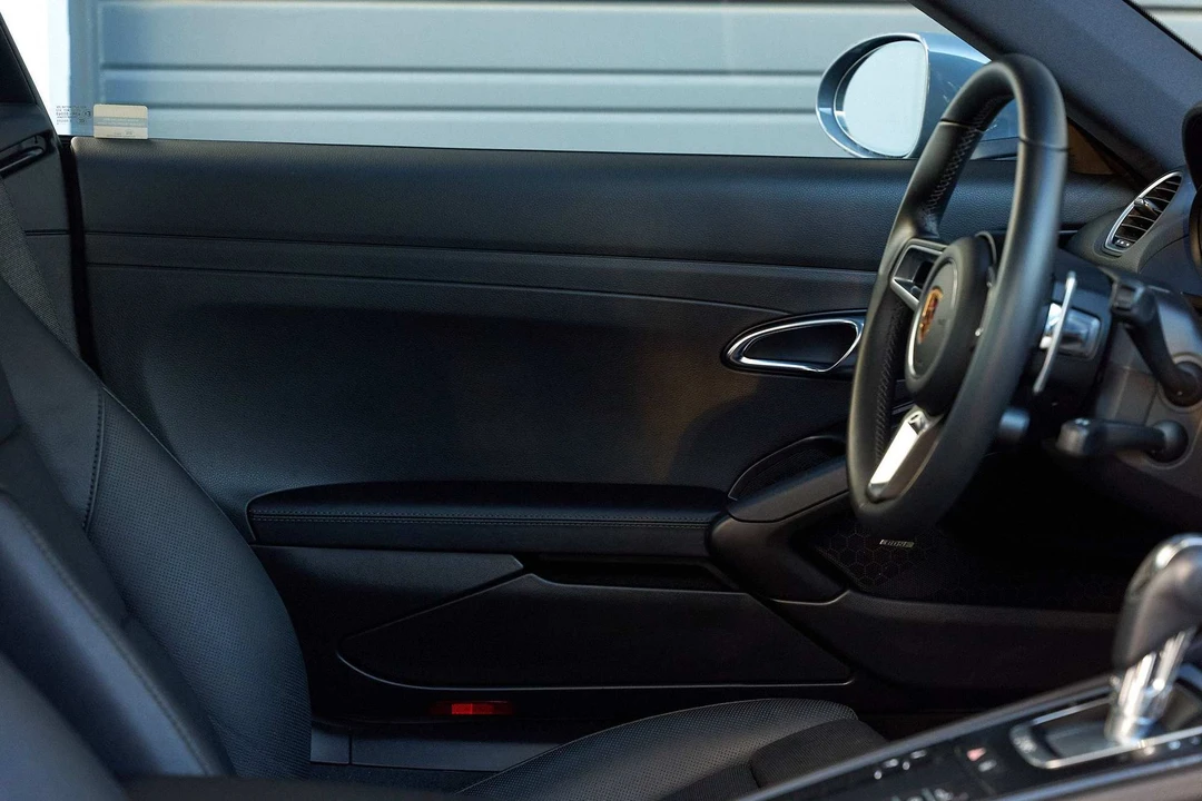 2018 Porsche 718 Cayman S - Image 28 of 31