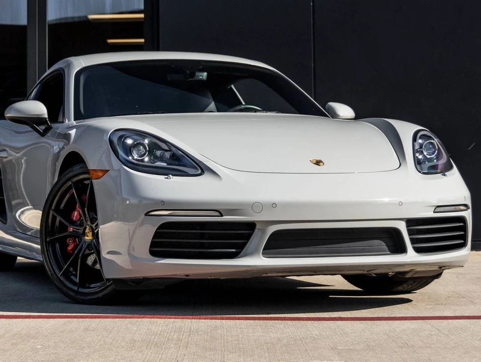 2018 Porsche 718 Cayman - Image 29 of 31