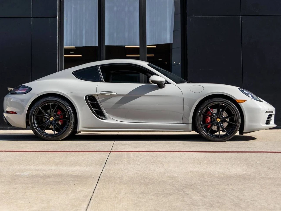 2018 Porsche 718 Cayman - Image 31 of 31