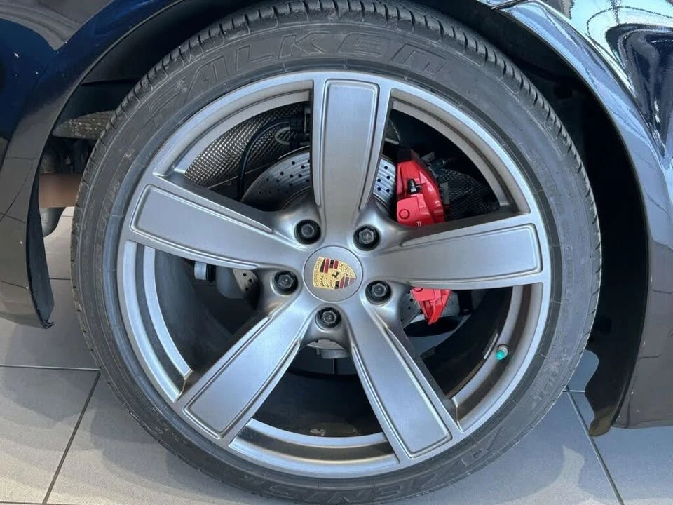 2018 Porsche 718 Cayman S - Image 18 of 19