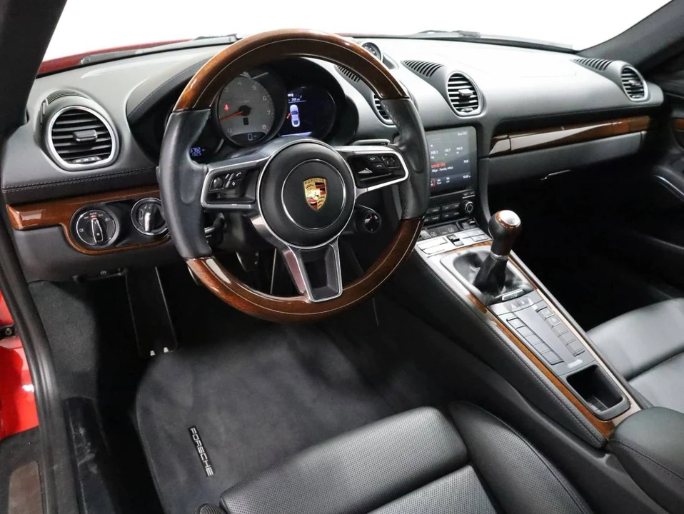 2018 Porsche 718 Cayman S - Image 4 of 5