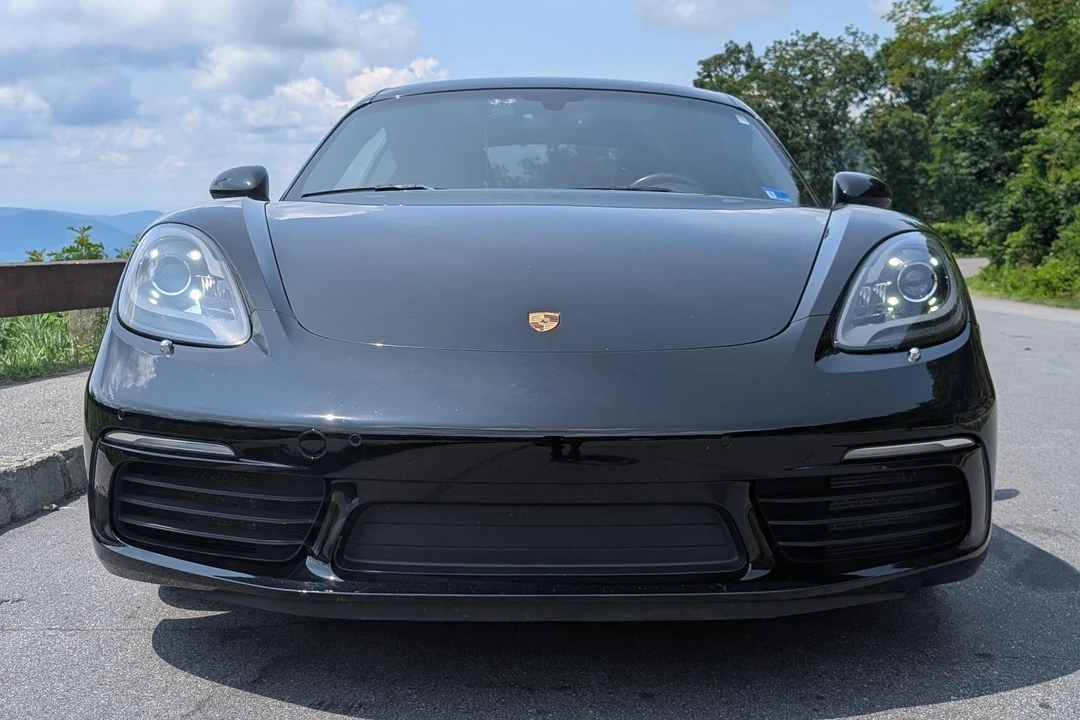 2018 Porsche 718 Cayman S - Image 2 of 31