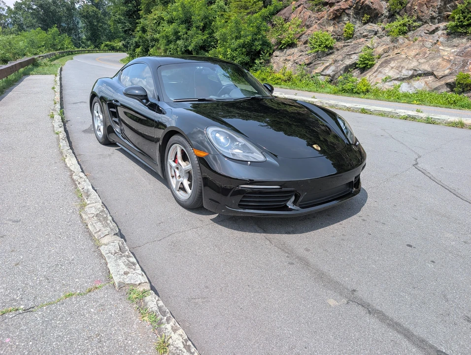 2018 Porsche 718 Cayman S - Image 9 of 31