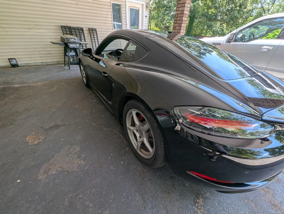 2018 Porsche 718 Cayman S - Image 13 of 31