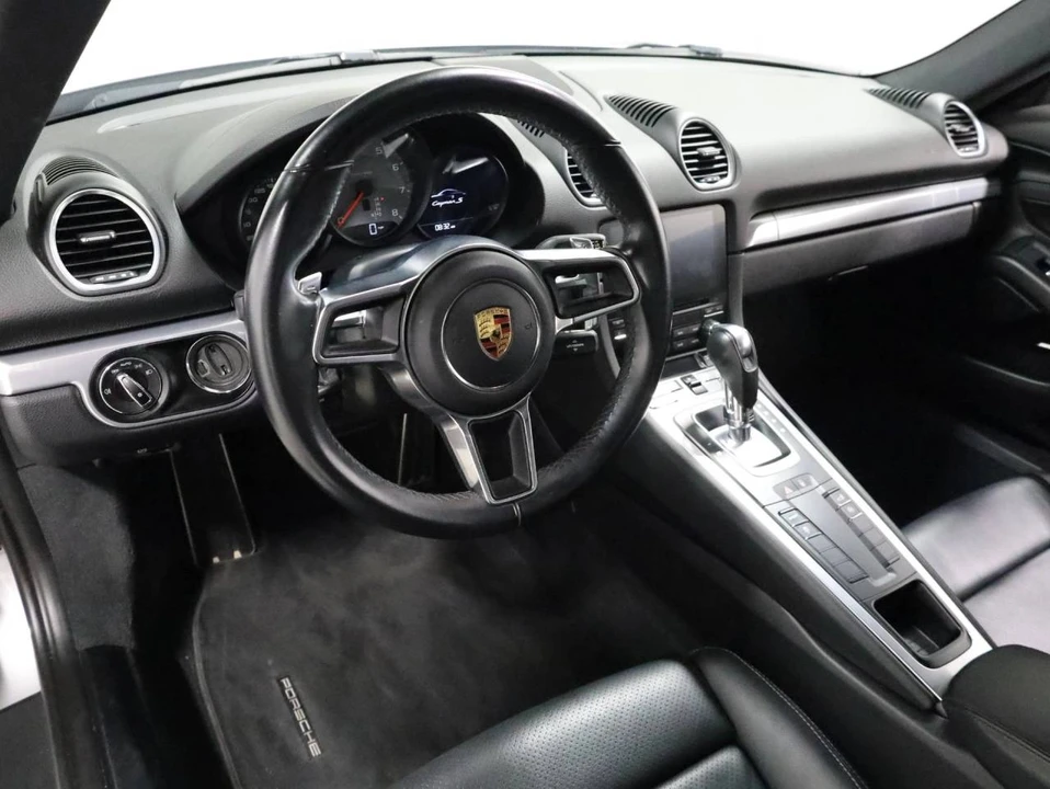 2018 Porsche 718 Cayman S - Image 4 of 4